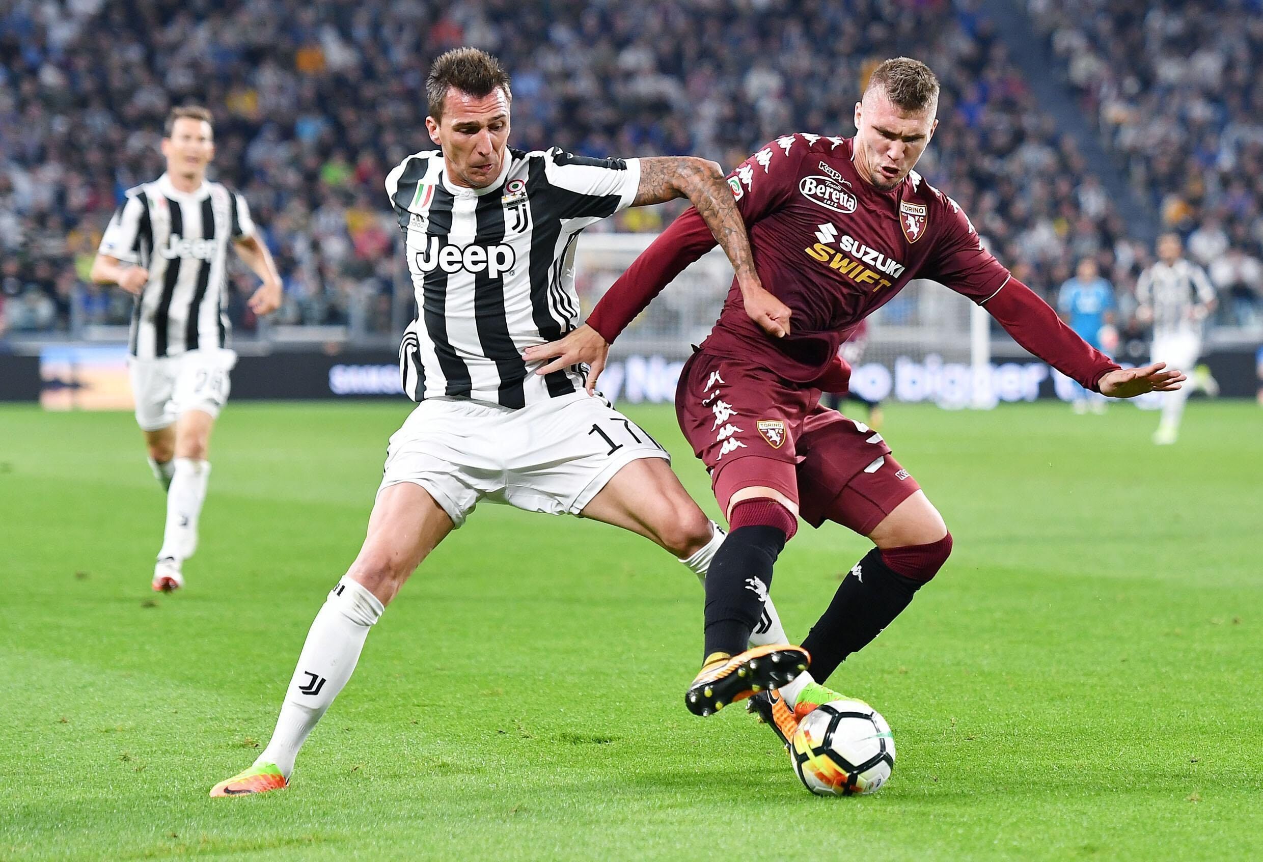 U15东亚锦半场：盛宸熙头球破僵，中国暂1-0中国香港（U15东亚锦赛半场：盛宸熙头槌先拔头筹，中国暂以1-0领先中国香港）