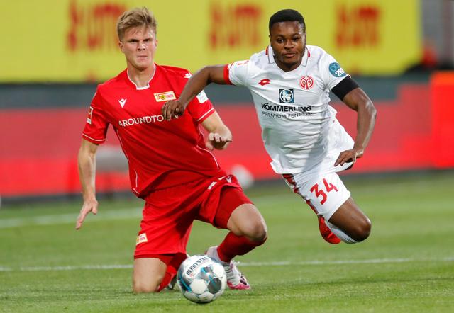 记者：尤文和费内巴切冬窗追逐格雷茨卡，但拜仁不想放走他（曝尤文、费内巴切冬窗欲引进格雷茨卡，拜仁无意放人）