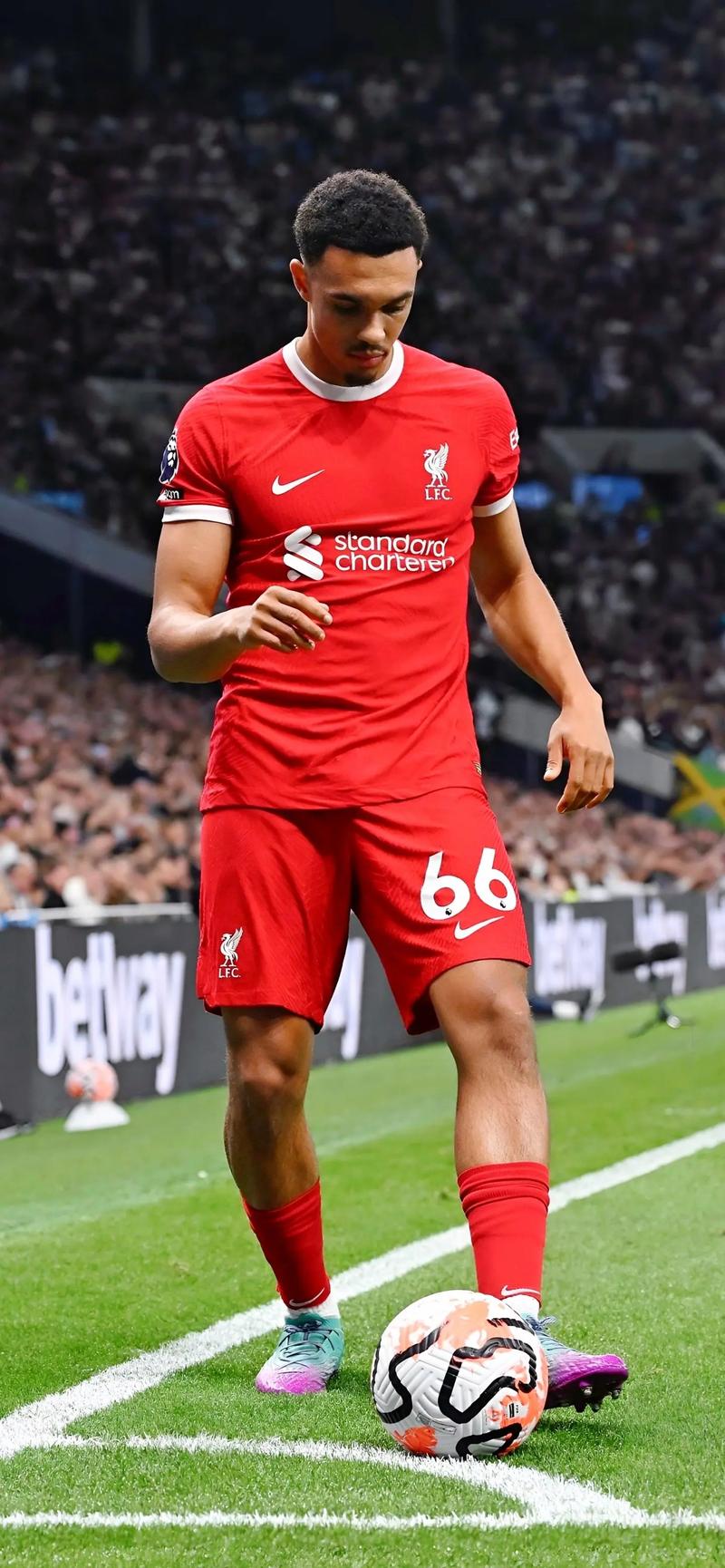 每体：巴萨严格控制佩德里出场时间，但预计他将首发出战马竞（每体：巴萨将严控佩德里上场时长，但他仍有望对阵马竞首发）