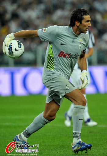 每体：亚马尔恢复合练，预计他和拉菲尼亚、卡萨多能出战毕包（每体：亚马尔恢复随队训练，拉菲尼亚、卡萨多预计可战毕包）