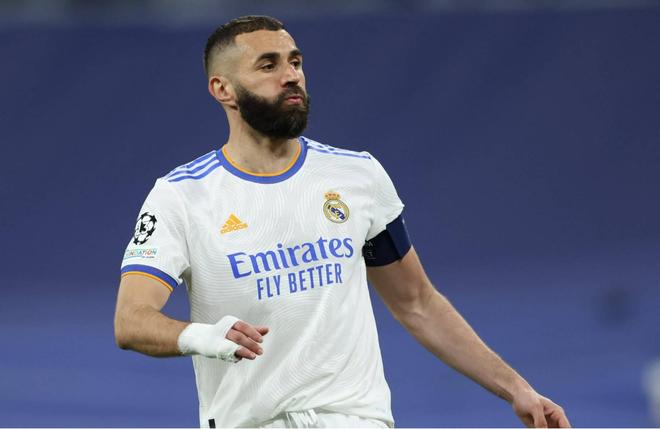 莱奥：米兰德比是登顶意甲的绝佳机会，我能感受到囧叔的信任（莱奥：米兰德比是冲顶意甲的最佳时机，我能感受到囧叔的信任）