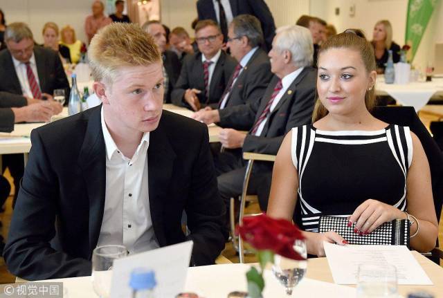 斯玛特：训练感觉很好，计划出战下场NBA杯1／4决赛（斯玛特：状态良好，预计出战下场NBA杯四分之一决赛）