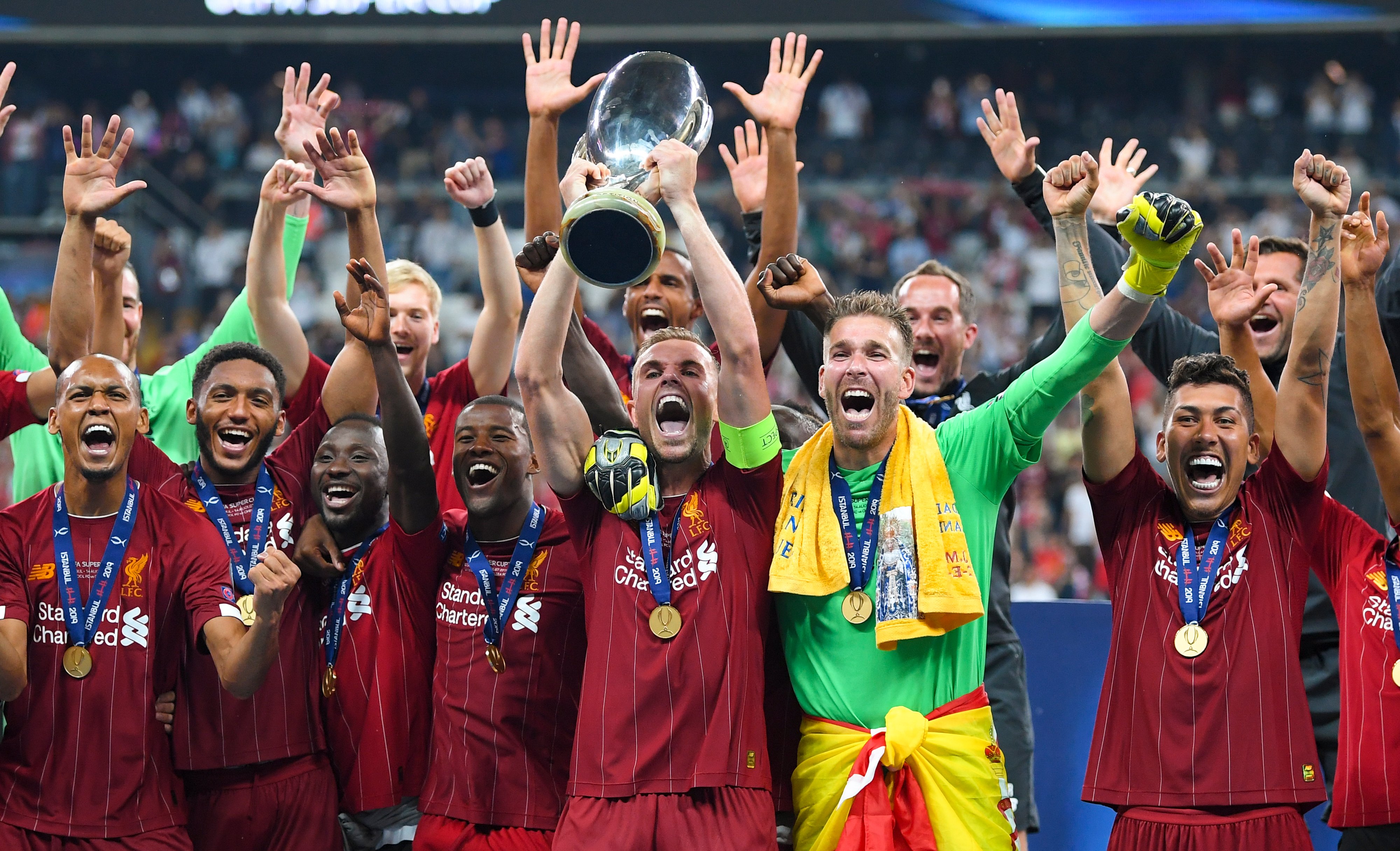 强力兽腰！比苏马与热刺的合同明夏到期，多队关注其情况（热刺中场比苏马合同明夏到期，多家俱乐部密切关注）